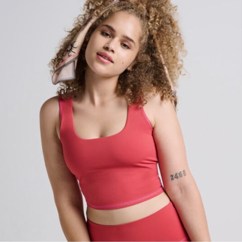 Stance happenings crop tank sports bra BNWT